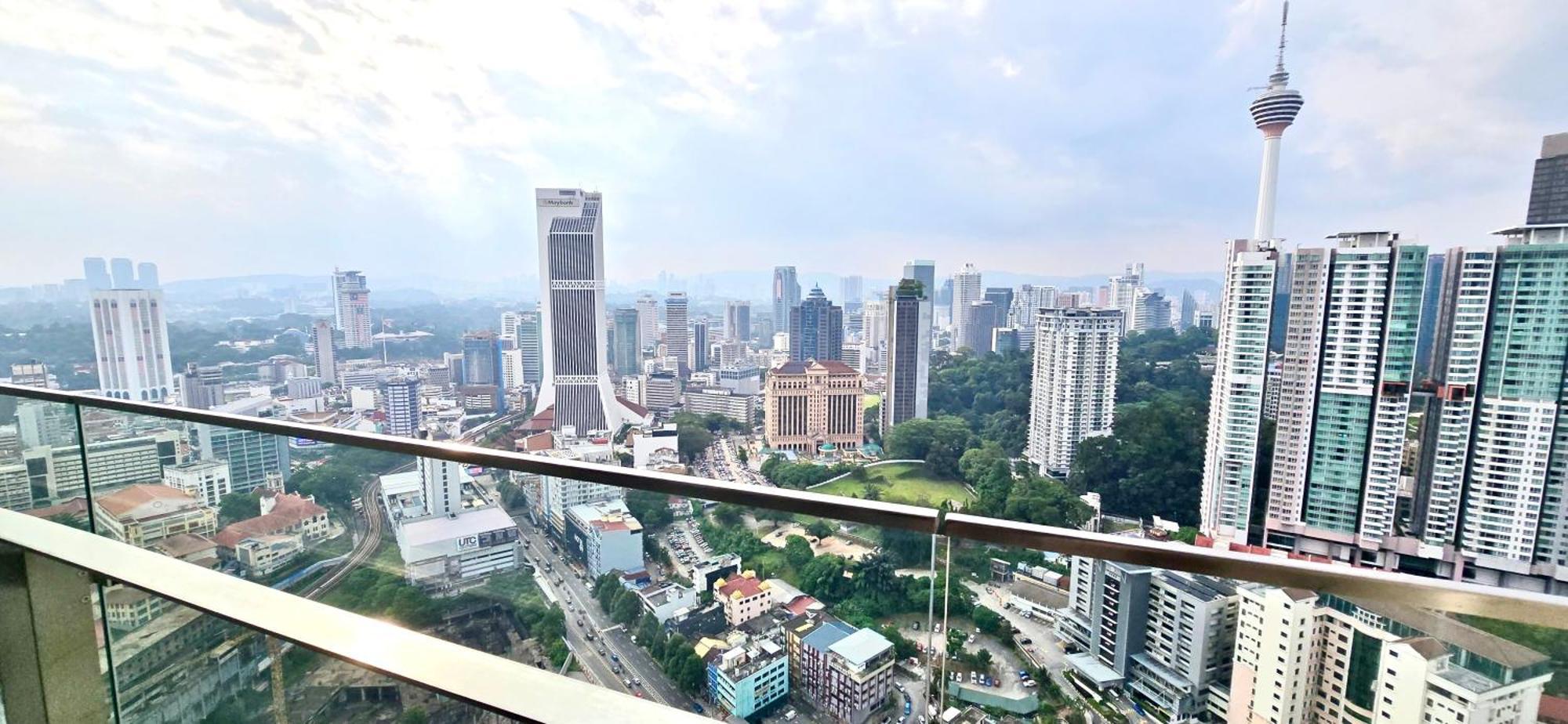 Balcony Cityscape Iii The Robertson 41f Kuala Lumpur