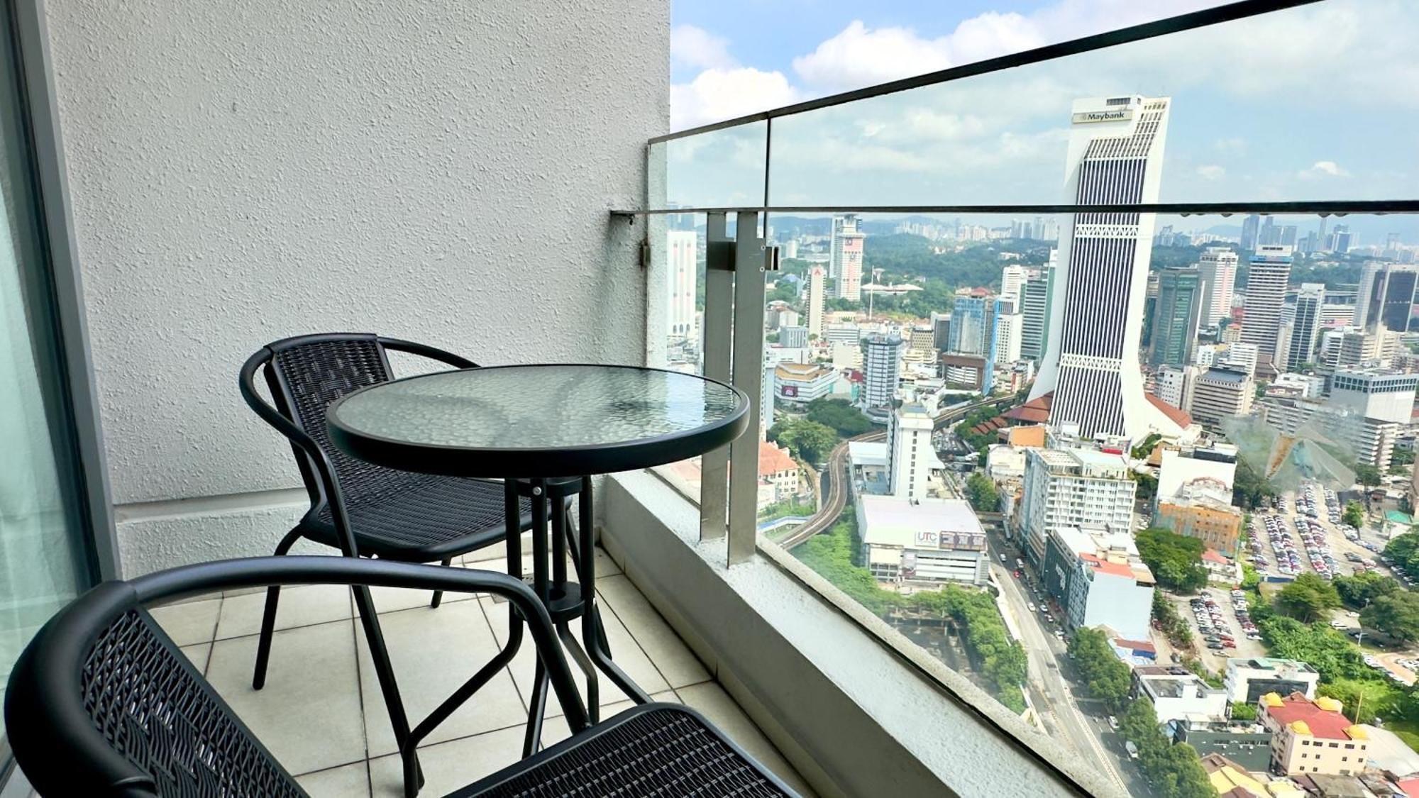 Balcony Cityscape Iii The Robertson 41f Pangsapuri