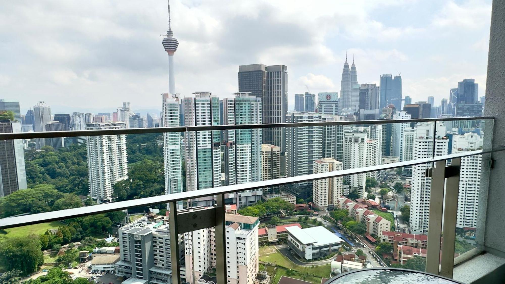 Balcony Cityscape Iii The Robertson 41f * Kuala Lumpur